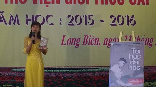Cô Đặng Thị Hương Loan - Trường THCS Đức Giang đạt giải Ba hội thi nhân viên thư viện giỏi cấp quận